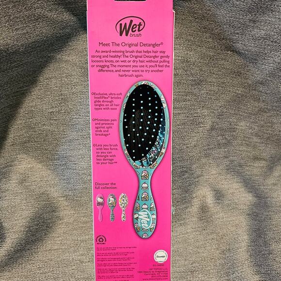 NEW HELLO KITTY Wet Brush Original Detangler Hair Brush Limited Edition - Picture 3 of 3
